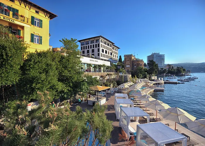 Amadria Park Royal Hotel