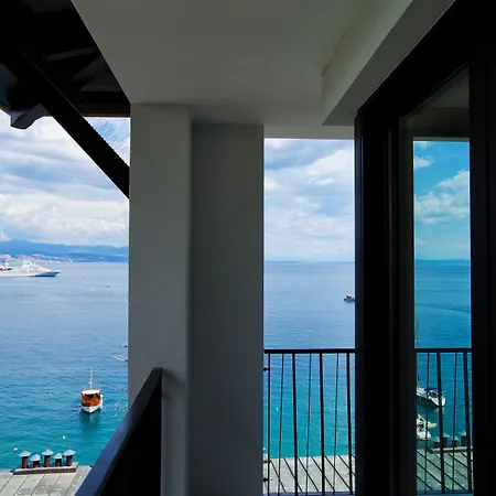 Hotell Amadria Park Royal