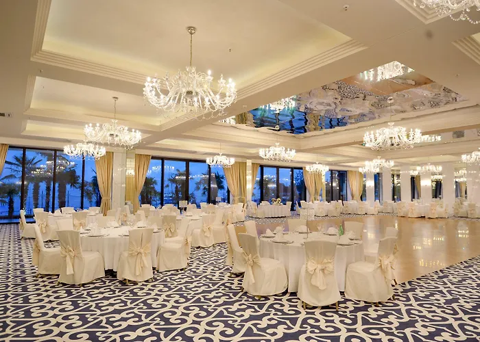 Amadria Park Royal Hotell