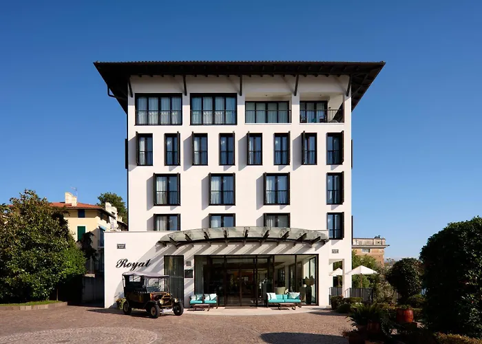 Otel Amadria Park Royal 4*