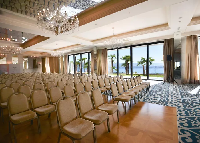 Hotell Amadria Park Royal