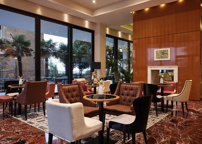 Amadria Park Royal Hotell