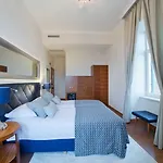Amadria Park Royal Hotel 4*