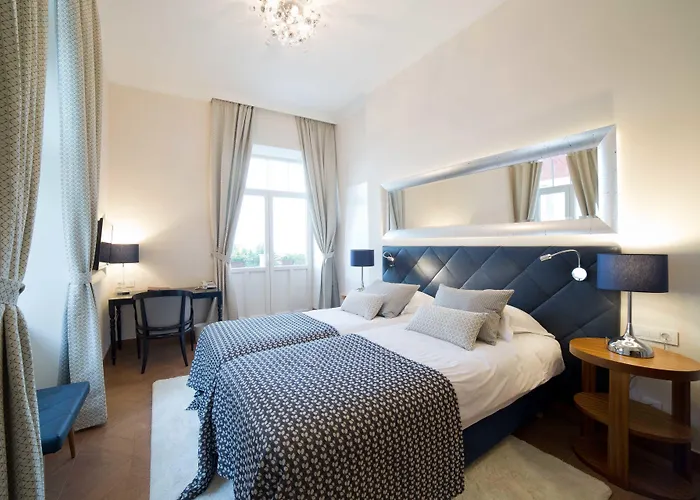 Amadria Park Royal Hotel 4*